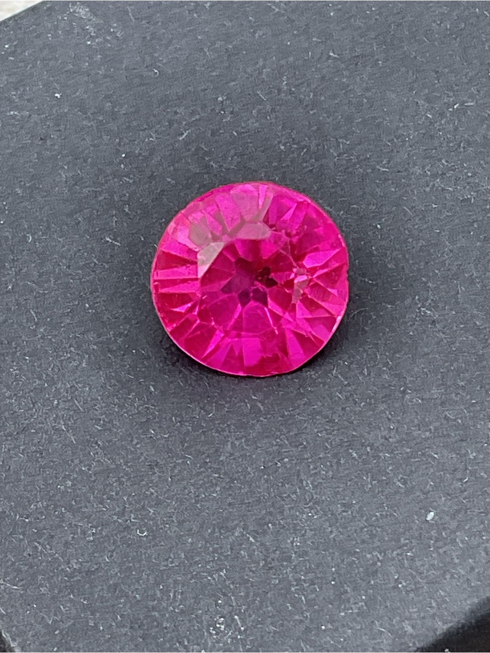 Pink Sapphire Classic Cut Loosegem
